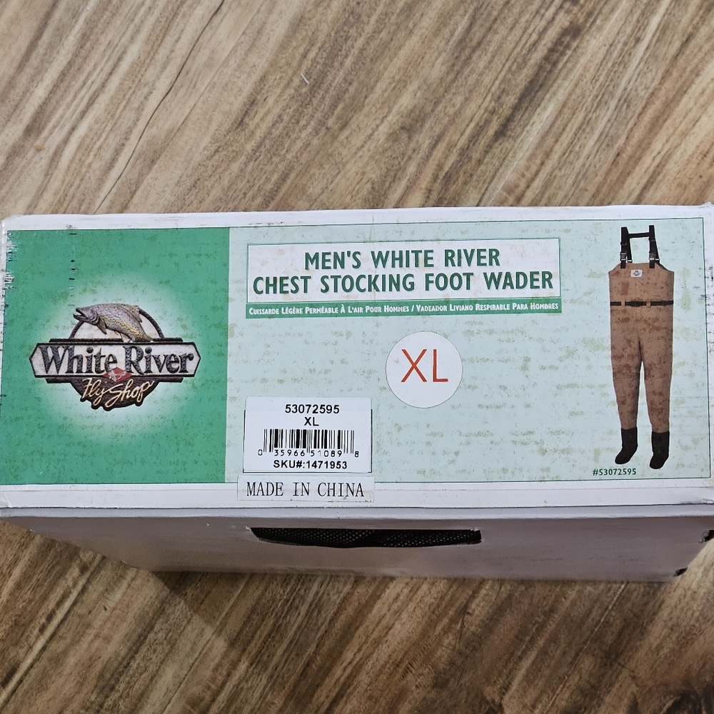 A pre-owned pair of Men's size XL fishing waders.  Used 3 to 4 times only.